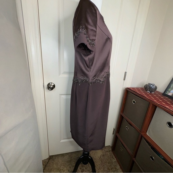 Vintage Oleg Cassini Black Tie Brown Satin Beaded Short Sleeve Dress Sz 12 - Picture 3 of 17